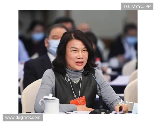 董明珠引领制造业转型升级的时代创业精神与创新力量深度解读全景